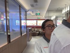 -海底捞火锅(杭州庆春路夜宵主题店)