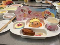 -海底捞火锅(新松江路生日主题店)