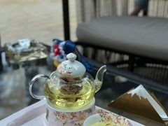 -隐秀山居酒店大堂吧