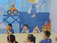 -斯坦星球AI编程·机器人科创·科学实验·信奥·思维·STEM·乐高·竞赛考级(长宁虹桥大融城荟聚中心)