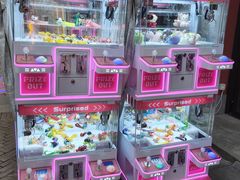 -枫叶小镇奥特莱斯