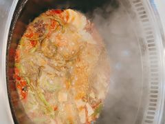 -哈尔滨烧烤·山河村铁锅炖(交大店)