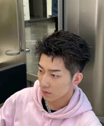 -Kraemer Paris  苏豪路易士·嘉玛发廊