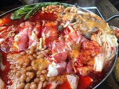 部队锅-MI WU FACTORY米屋美食工厂餐厅(绿地店)