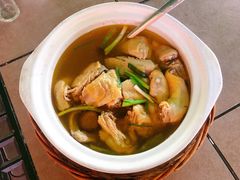 招牌竹林土鸡煲-听风阁农家私房菜茶楼(龙坞店)