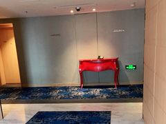 -上海虹桥西郊假日酒店