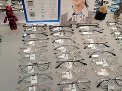 -天空之镜眼镜店蔡司依视路授权店(天通苑店)