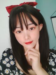 -时尚殿堂明星门店