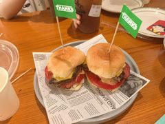-Thanks美式餐厅(汉堡咖啡店)