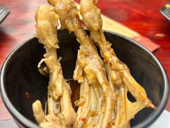 -渝龙记罐罐米线(中央城店)