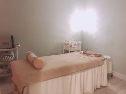 -至臻康妍健康管理中心