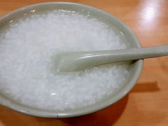 白粥-老盛兴·上海小笼汤包馆(武夷店)