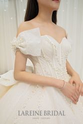 点击看大图 -拉瑞娜LaReine婚纱礼服高级定制