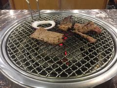 -啊美丽炭火烤肉(滑翔一店)