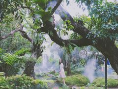 -Chom Cafe and Restaurant