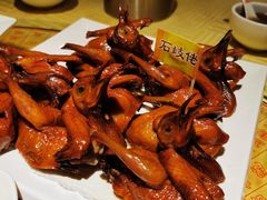 招牌烤乳鸽-石岐佬中山菜馆(张溪店)