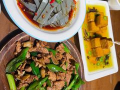 -隔壁老王·家常云南菜(花巷店)