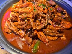 -徐记小怪兽肉蟹煲(中央大街店)
