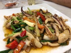 -覃记海鲜美食餐厅