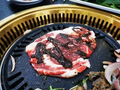 -牛鲜盛齐齐哈尔烤肉(曹路店)