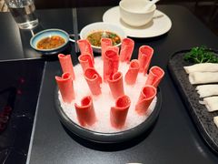 -鲜入唯煮·港式海鲜牛肉火锅(金宝街店)