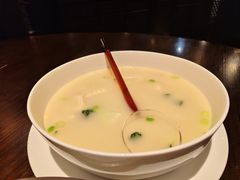 -明湖楼·经典鲁菜(大明湖店)