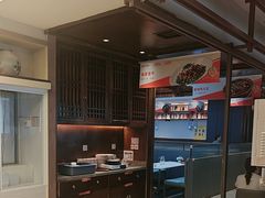 -阿瓦山寨·湘菜现炒·剁椒鱼头王(咸阳总店)