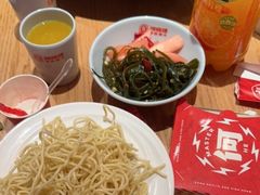 -何师傅美蛙鱼头(汉街店)