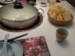 -洪氏嗨捞·猪肚鸡火锅(阳光天地店)