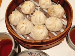 -馋三尺蟹粉小笼(人民广场店)
