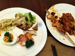 -南郊宾馆·风味自助餐厅·山东十六地市特色菜