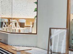 -Line 咖啡(石厦花园店)