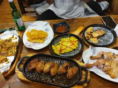 -老东镇啤酒屋海鲜加工·蒸汽海鲜·海鲜烧烤(台东店)