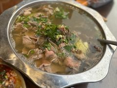-谢老五跷脚牛肉·非遗传承店