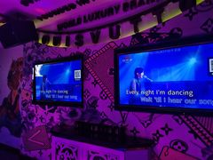 -欢乐迪KTV(南坪上海城店)