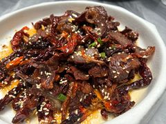 -蔼若春.传承三十年云南菜(金碧公园店)