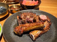 厚切傣式猪五花与奶油生菜-SHAN山(前滩太古里店)