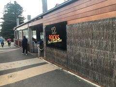 -12 Rocks Beach Bar Cafe