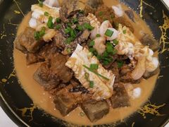 石锅海胆老汤豆腐-臻宝中餐厅·大连菜·海鲜·融合菜(大连一方城堡豪华精选酒店)