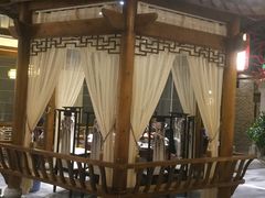 -万重锦·人文川菜馆(骡马市店)