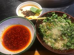 -王婆乔鲜鱼自助火锅(蜀汉路店)