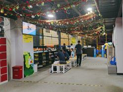 -蹦贝运动中心·蹦床·攀岩·闯关(龙岗店)