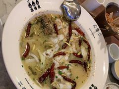 -渔语鱼新川菜Bistro(万象天地店)