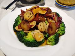 西兰花炒叉烧-中庸素香阁(建发广场店)