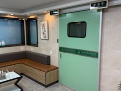 -半岛宠物医院24小时·内窥镜·牙科·碎石中心(府城大道店)