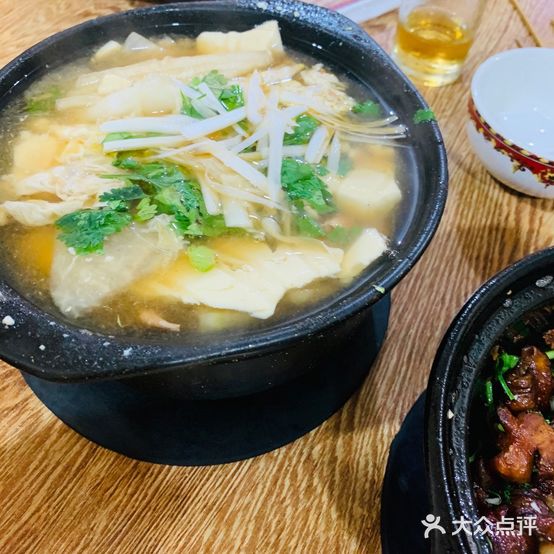 蒋记砂锅(延吉道店)
