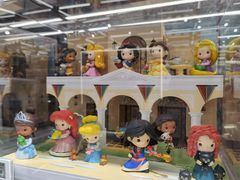-泡泡玛特POPMART(侨福芳草地店)