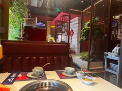 -牛村来人潮汕牛肉火锅(西单店)