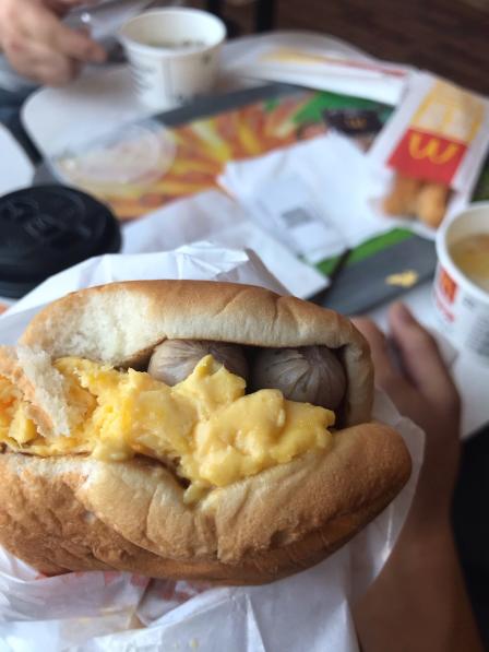 麦当劳(常德德宇店)-"「图林根香肠炒双蛋堡」好久没吃麦当劳的早.