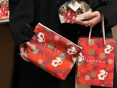 -Laderach 莱德拉(上海环贸iapm店)